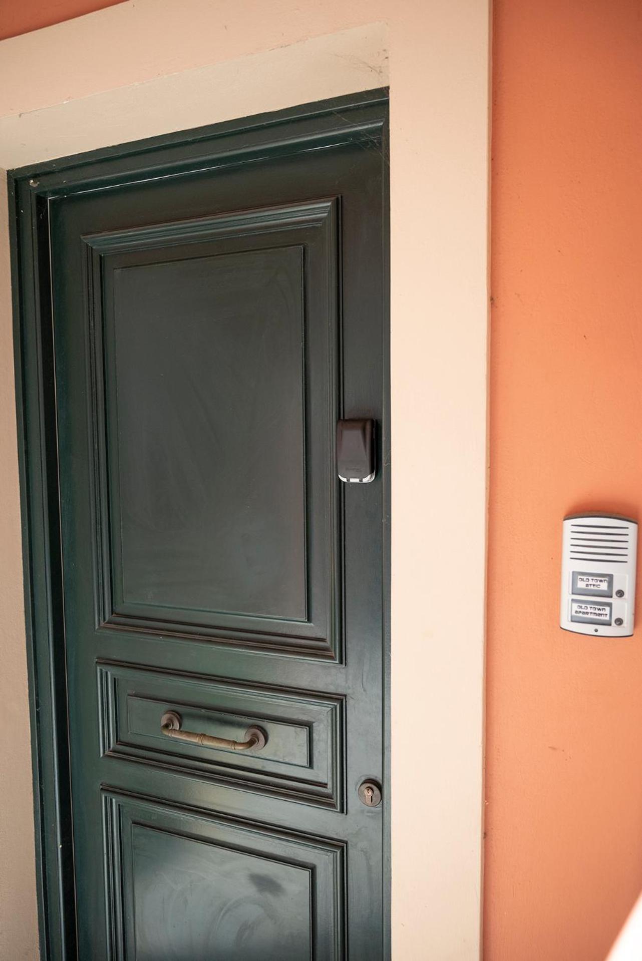 Old Town Apartment Corfu  Экстерьер фото